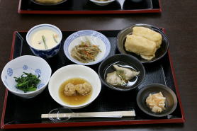 好評のお膳